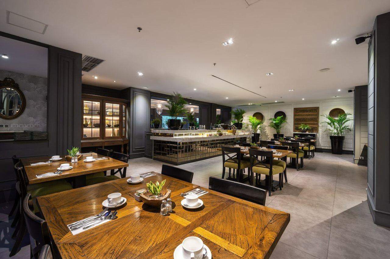 Oakwood Suites Kuningan Giacarta Esterno foto