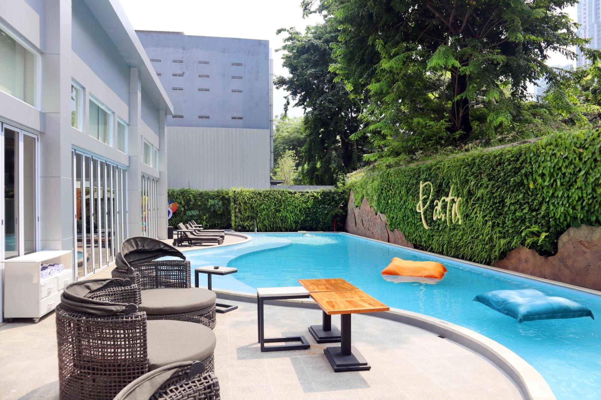 Oakwood Suites Kuningan Giacarta Esterno foto