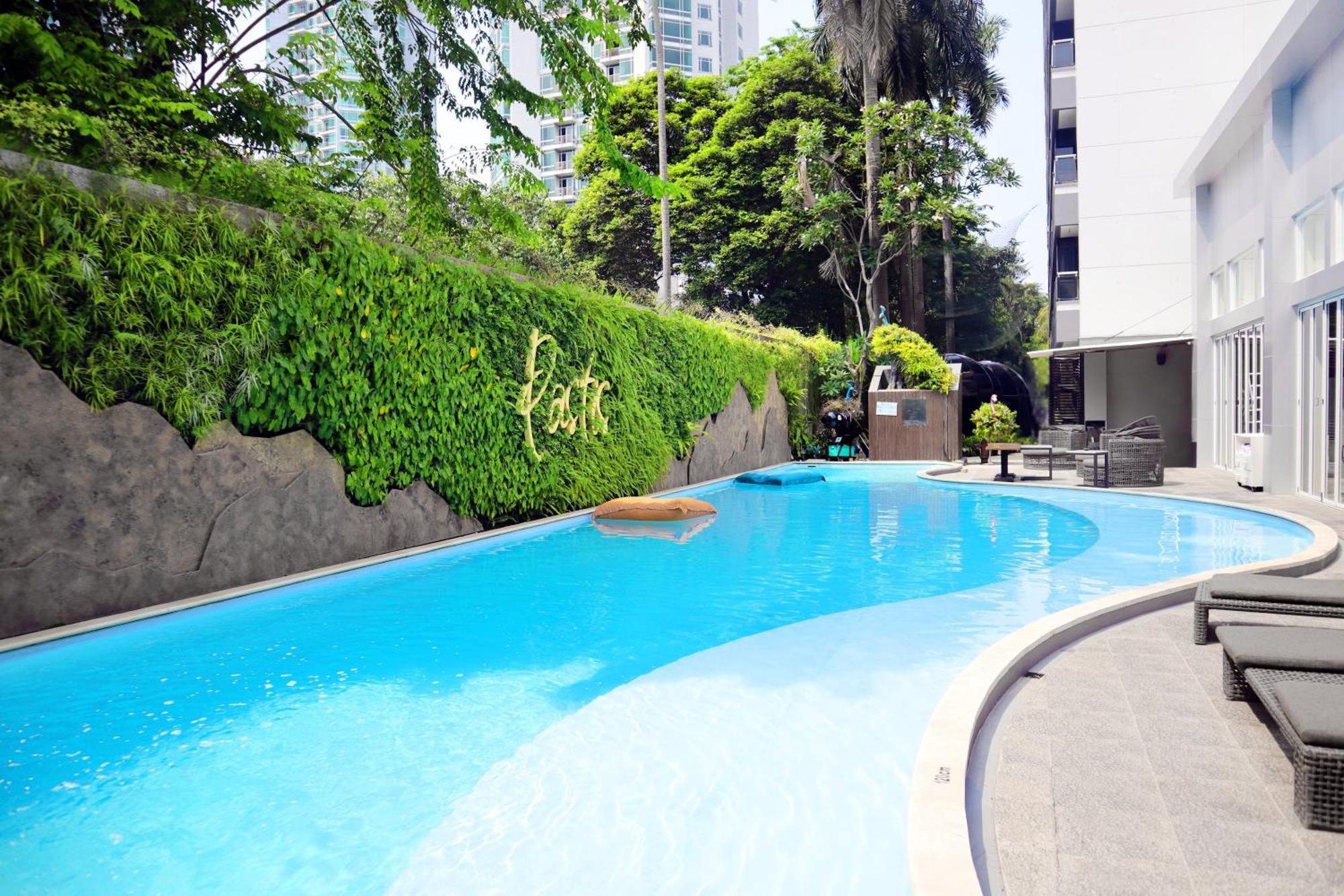 Oakwood Suites Kuningan Giacarta Esterno foto