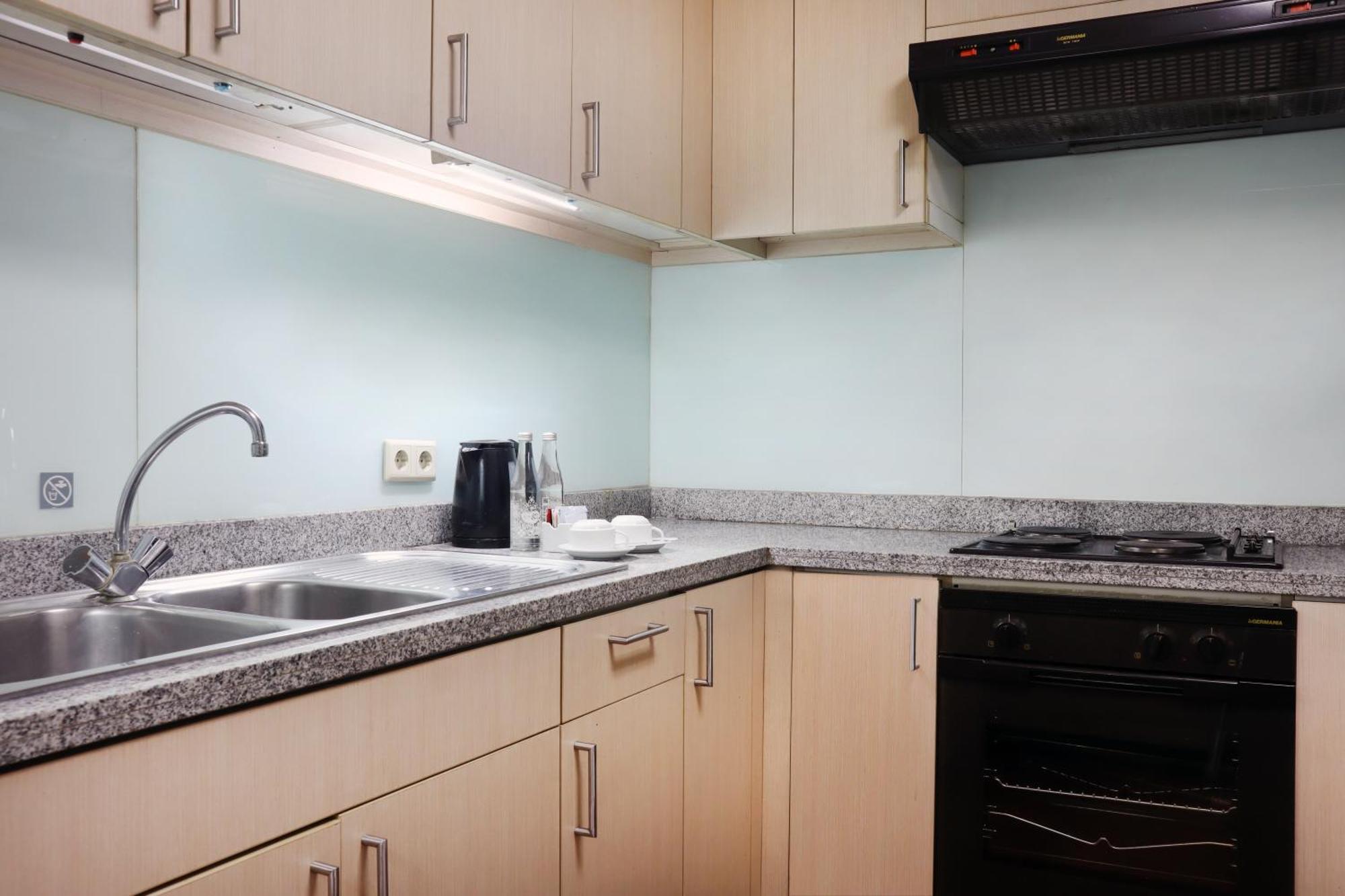Oakwood Suites Kuningan Giacarta Esterno foto